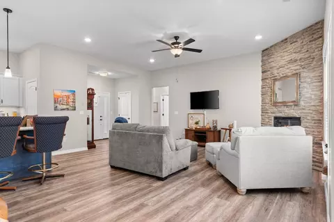 Other - 49 E Pine Ln, Reeds Spring, MO 65737 photo 6 of 23