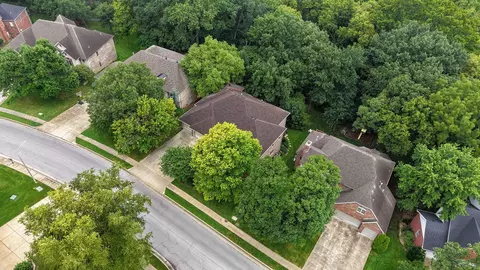 View/Area - 2441 S Forrest Heights Ave, Springfield, MO 65809 photo 5 of 5