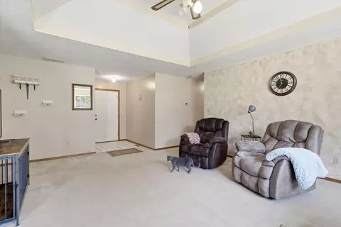 Living - 706 State Highway Ab, Willard, MO 65781 photo 2 of 4