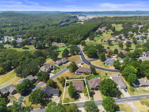 View/Area - 220 Lancashire Dr, Branson, MO 65616 photo 3 of 6