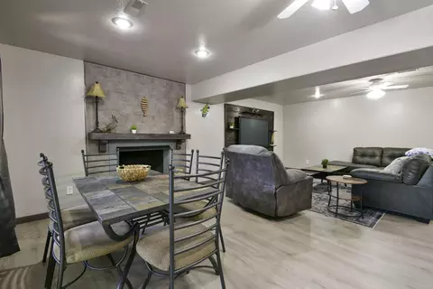 Dining - 25339 Senator Rd, Shell Knob, MO 65747 photo 3 of 3