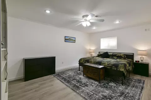 Bedroom - 25339 Senator Rd, Shell Knob, MO 65747 photo 7 of 8