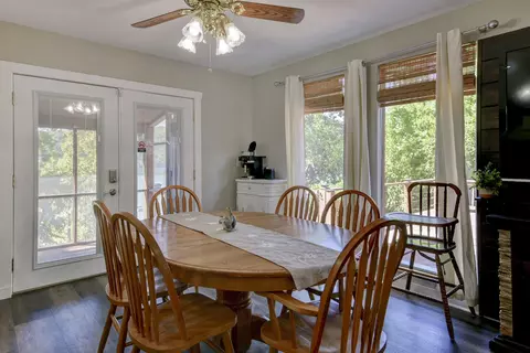 Dining - 25339 Senator Rd, Shell Knob, MO 65747 photo 2 of 3