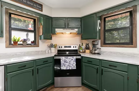 Kitchen - 7460 W State Highway Bb, Willard, MO 65781 photo 2 of 3