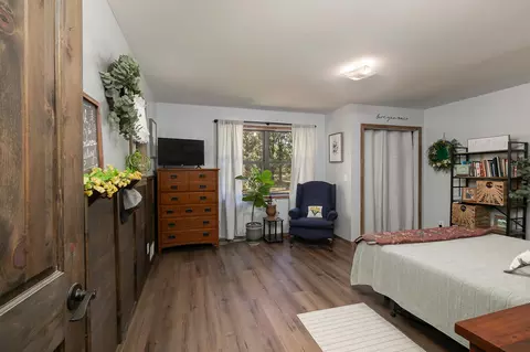 Bedroom - 7460 W State Highway Bb, Willard, MO 65781 photo 1 of 4