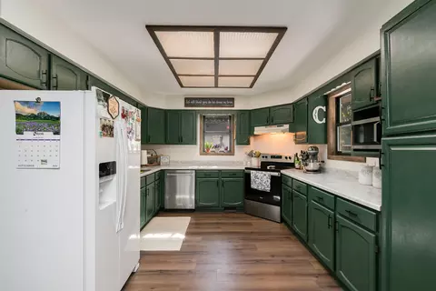 Kitchen - 7460 W State Highway Bb, Willard, MO 65781 photo 1 of 3