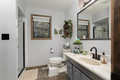 Bath - 7460 W State Highway Bb, Willard, MO 65781 photo 1 of 3
