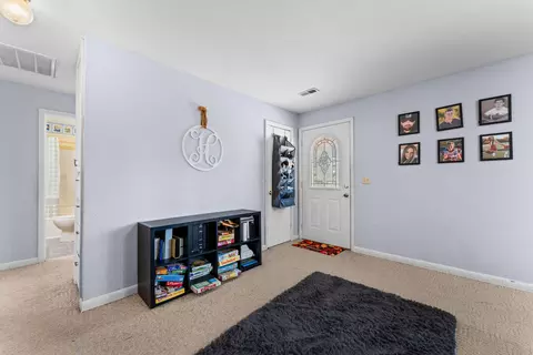 Entry Way - 582 Washington Rd, Shell Knob, MO 65747 photo 1 of 2