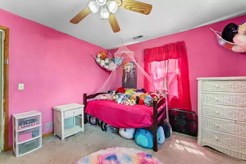 Bedroom - 582 Washington Rd, Shell Knob, MO 65747 photo 6 of 6
