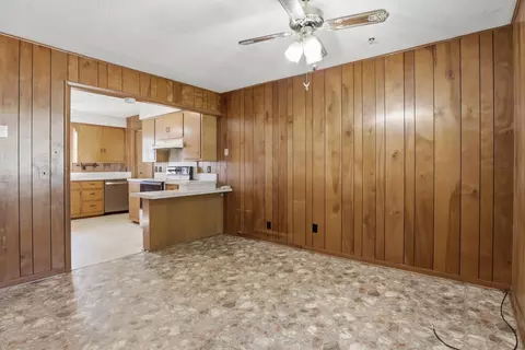 Other - 734 S Spruce St, Buffalo, MO 65622 photo 2 of 4