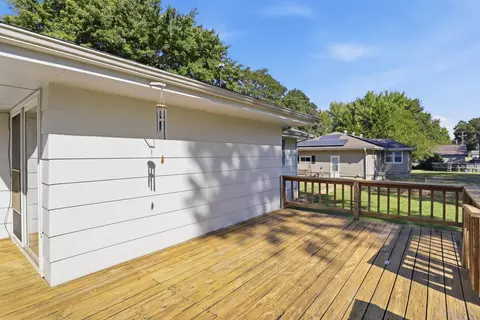 Exterior - 734 S Spruce St, Buffalo, MO 65622 photo 2 of 7