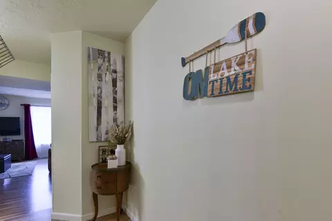 Entry Way - 520 Abby Ln #2, Branson, MO 65616 photo 1 of 1