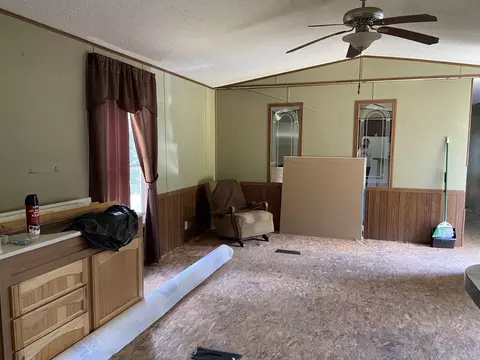 Living - 850 County Road 255, Thayer, MO 65791 photo 2 of 2