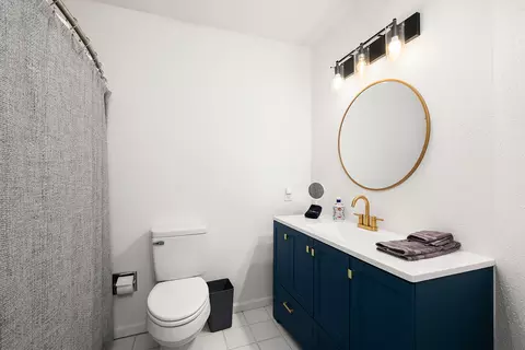 Bath - 255 Wimbledon Dr #1, Branson, MO 65616 photo 1 of 3