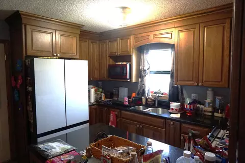 Kitchen - 484 Lodge Pole Dr, Ozark, MO 65721 photo 1 of 6
