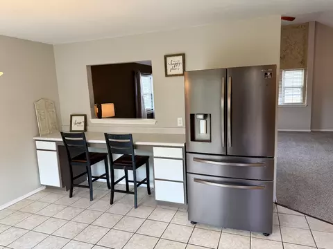 Kitchen - 187 Jessi Rd, Forsyth, MO 65653 photo 3 of 4