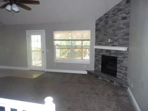 Living - 1209 S 21st Ave, Ozark, MO 65721 photo 2 of 6