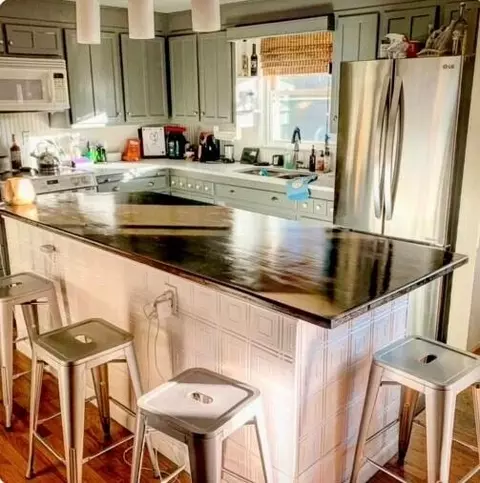 Kitchen - 419 Davis Dr, Monett, MO 65708 photo 2 of 3