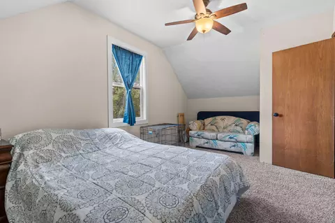 Bedroom - 278 Sparrow Ln, Shell Knob, MO 65747 photo 3 of 4
