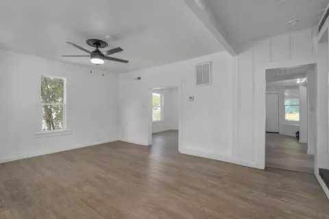 Living - 2423 W Olive St, Springfield, MO 65802 photo 3 of 4
