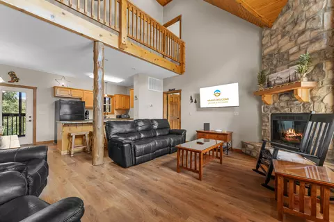 Living - 349 Willow Oak Ln, Branson, MO 65616 photo 5 of 7