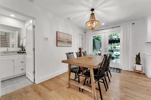 Dining - 1261 E University St, Springfield, MO 65804 photo 1 of 2