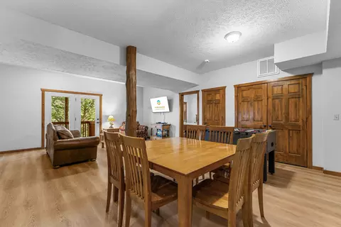 Dining - 376 Willow Oak Ln, Branson, MO 65616 photo 3 of 4