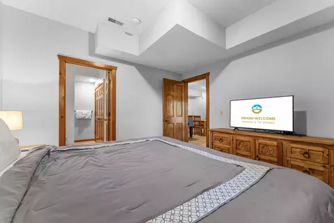 Bedroom - 376 Willow Oak Ln, Branson, MO 65616 photo 12 of 14