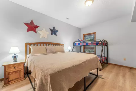 Bedroom - 376 Willow Oak Ln, Branson, MO 65616 photo 9 of 14
