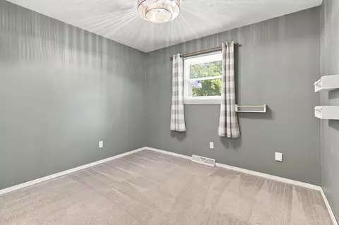 Bedroom - 316 S Duke Ave, Springfield, MO 65802 photo 3 of 7