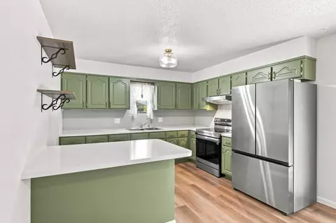 Kitchen - 316 S Duke Ave, Springfield, MO 65802 photo 2 of 6