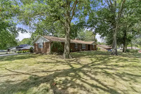 Exterior - 721 S Pine Ave, Republic, MO 65738 photo 2 of 10