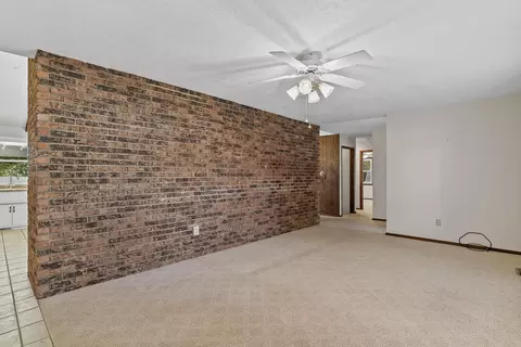 Living - 721 S Pine Ave, Republic, MO 65738 photo 4 of 12