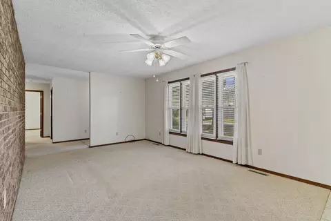 Living - 721 S Pine Ave, Republic, MO 65738 photo 2 of 12