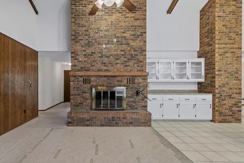 Living - 721 S Pine Ave, Republic, MO 65738 photo 7 of 12