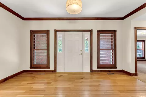 Entry Way - 6317 S Glenridge Dr, Springfield, MO 65804 photo 1 of 3