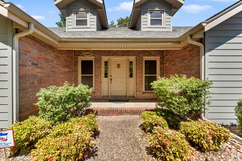 Exterior - 6317 S Glenridge Dr, Springfield, MO 65804 photo 10 of 10