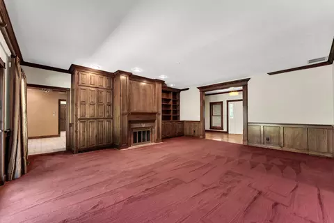 Living - 6317 S Glenridge Dr, Springfield, MO 65804 photo 3 of 8