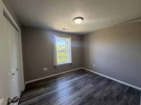 Bedroom - 315 Sunrise, Branson, MO 65616 photo 2 of 4