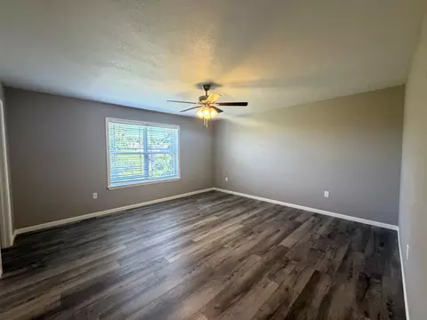 Living - 315 Sunrise, Branson, MO 65616 photo 4 of 7