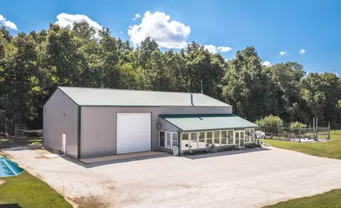 Exterior - 9223 State Highway 32, Salem, MO 65560 photo 3 of 18