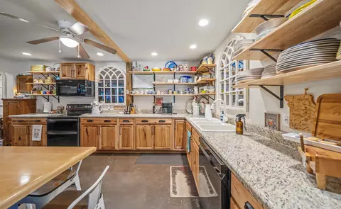 Kitchen - 9223 State Highway 32, Salem, MO 65560 photo 3 of 5