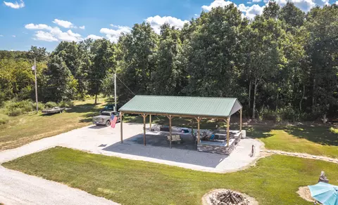 Exterior - 9223 State Highway 32, Salem, MO 65560 photo 8 of 18