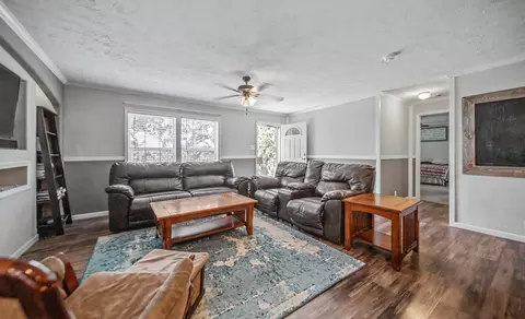 Living - 9223 State Highway 32, Salem, MO 65560 photo 2 of 3