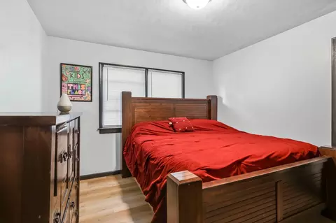 Bedroom - 1201 W Edgewood St, Springfield, MO 65807 photo 3 of 3