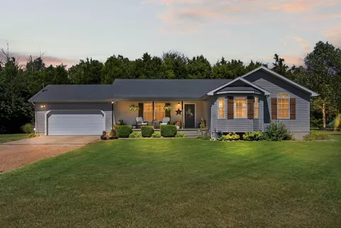 Exterior - 17 Saddleback St, Buffalo, MO 65622 photo 13 of 13