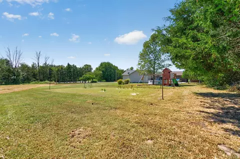 Exterior - 17 Saddleback St, Buffalo, MO 65622 photo 11 of 13
