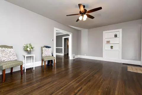 Living - 420 E Loren St, Springfield, MO 65807 photo 3 of 5