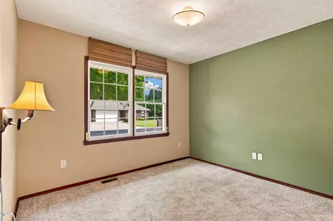 Bedroom - 208 Miller Way, Monett, MO 65708 photo 5 of 8