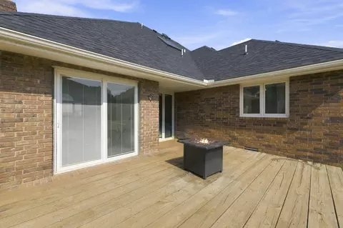 Exterior - 3214 S Oak Ave, Springfield, MO 65804 photo 5 of 9
